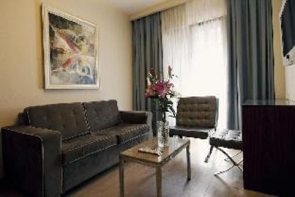Eva Residence - image 8