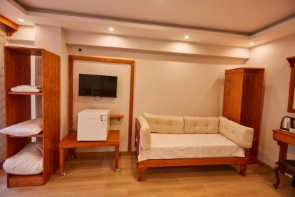 Sabina Hotel - image 21