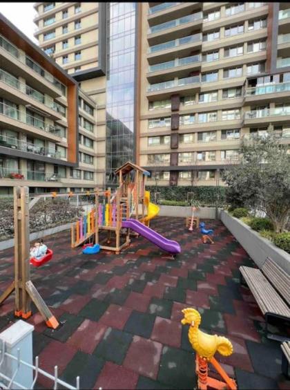Great apartment 4+1 with pool - image 23