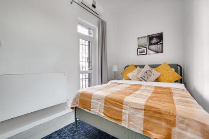 Historical Flat with Balcony near Galata Tower - image 14